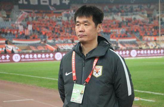 2026世界杯直播-李霄鹏成执教中国男女足第1人 世界足坛仅有3人