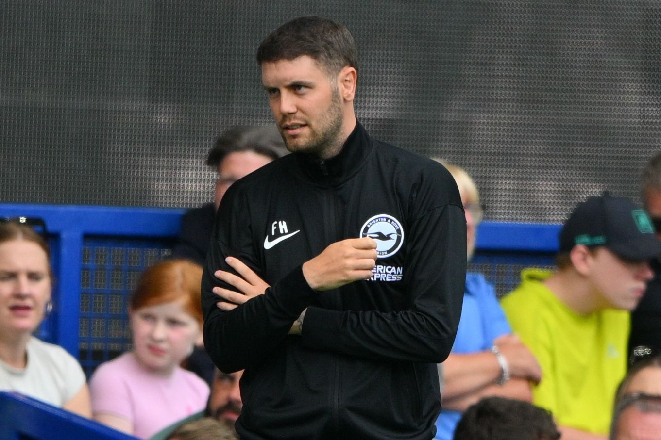 2026世界杯直播-布莱顿主帅:定位球多会打乱节奏,枪手领先时角球会耗时超1分钟