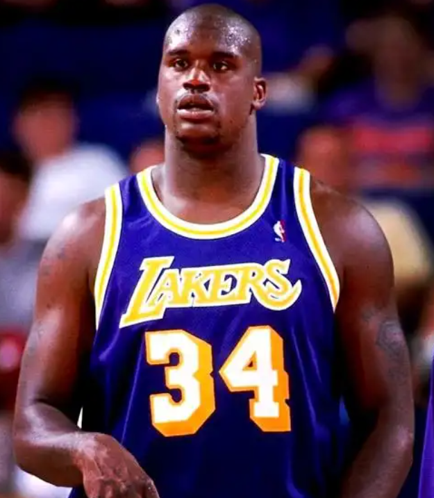 世界杯实时比分-为什么奥尼尔不好好练中远距离投篮和罚球?