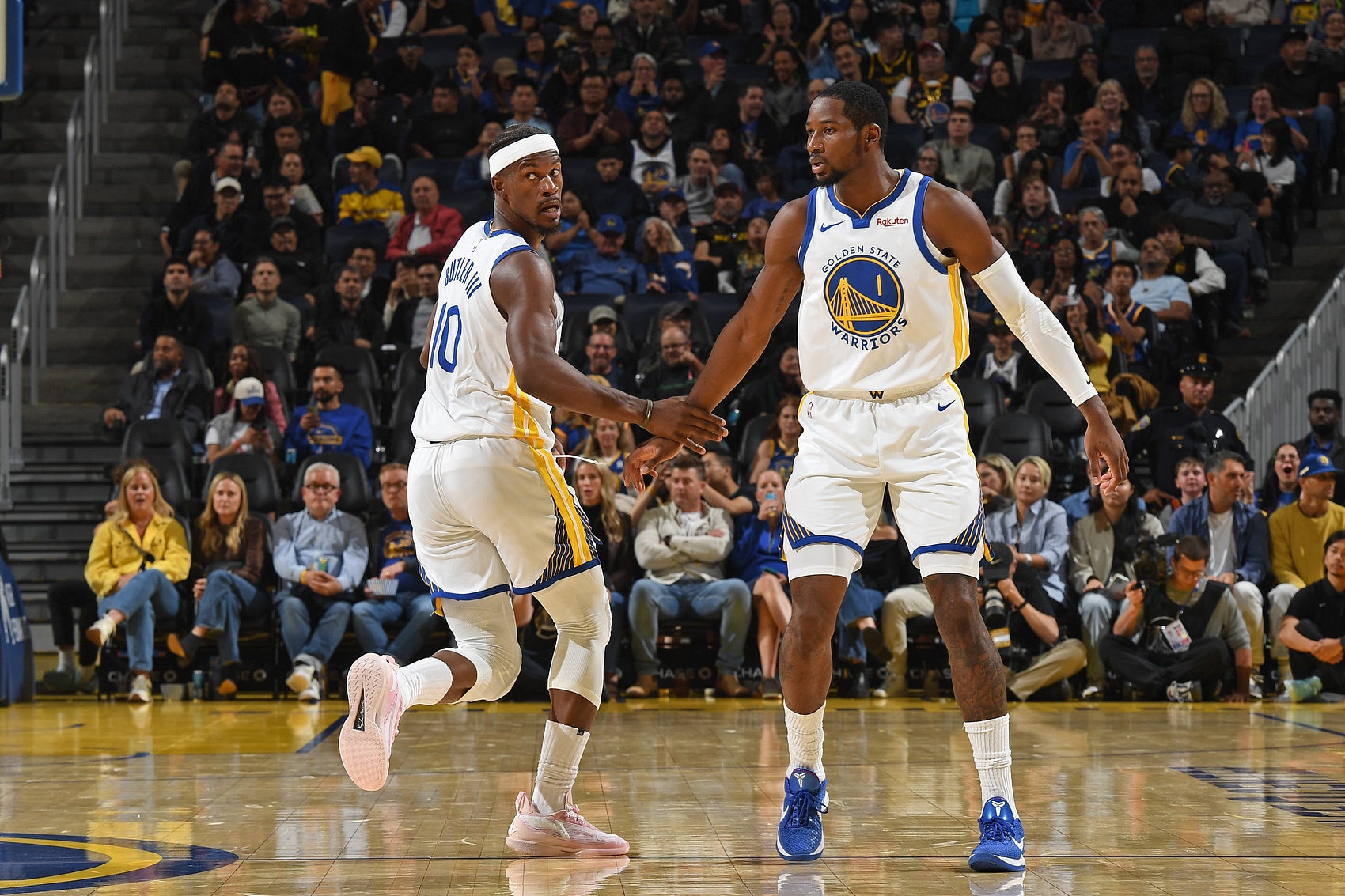 2026世界杯直播-36岁的巴特勒重伤赛季报销 库明加能否拯救奄奄一息的勇士王朝?