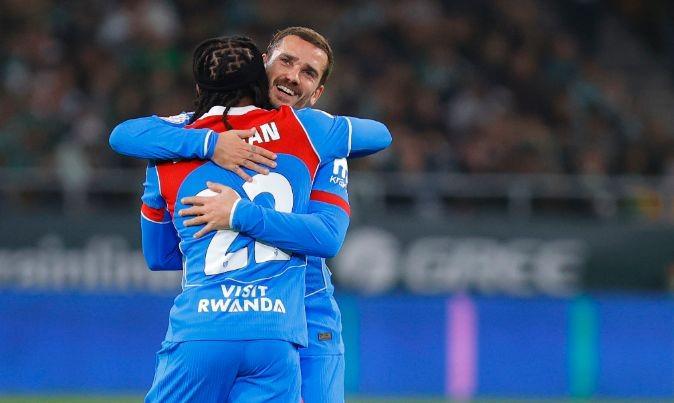 世界杯官网-格列兹曼:贝蒂斯的草皮是西班牙最好的,我们主场的帮不上忙